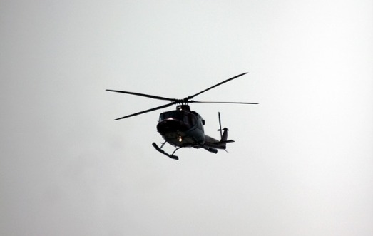 helicopter-390488_640